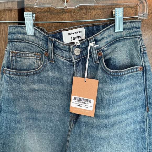 NWT Reformation High Rise Wide Leg Stretch Jeans in Merritt - Picture 4 of 5